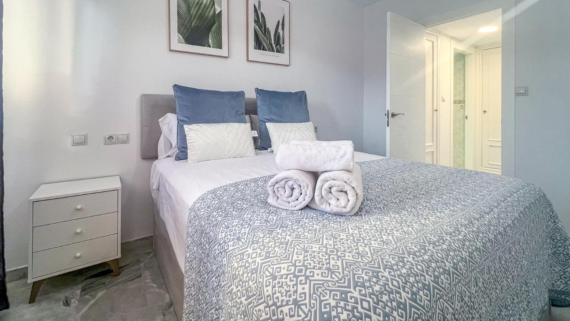 Apartment Oleholidays Costabella 2 Junto Al Mar *