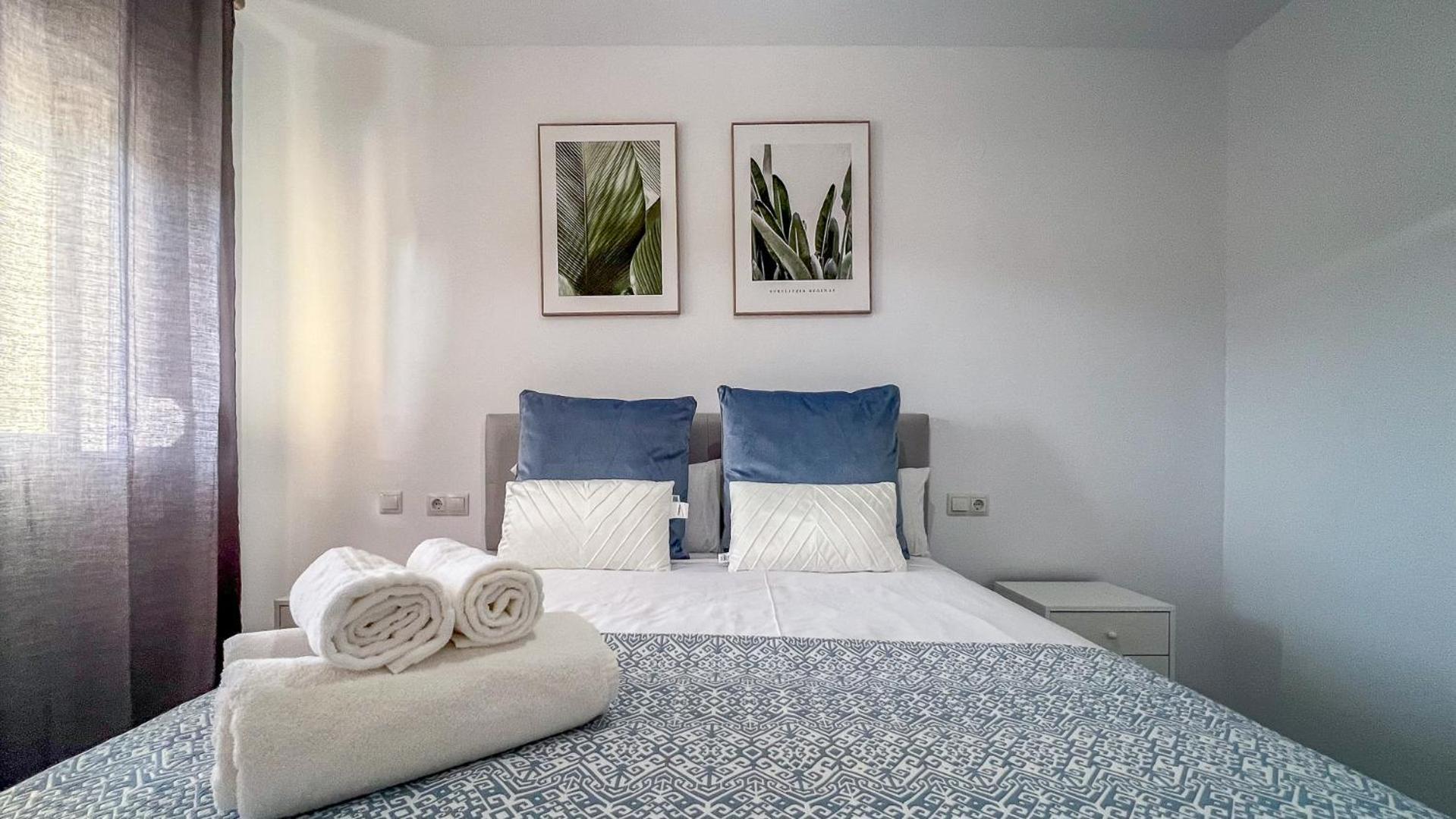 Apartment Oleholidays Costabella 2 Junto Al Mar
